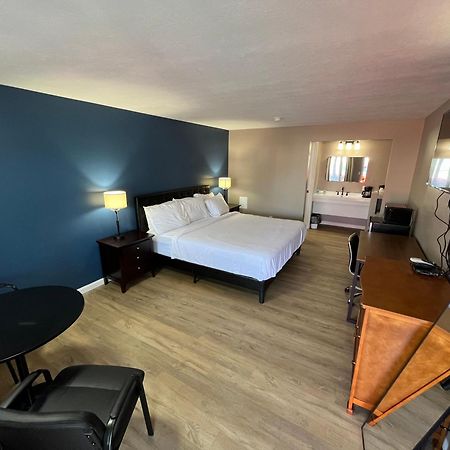 פרנץ' ליק Valley Inn And Suites מראה חיצוני תמונה