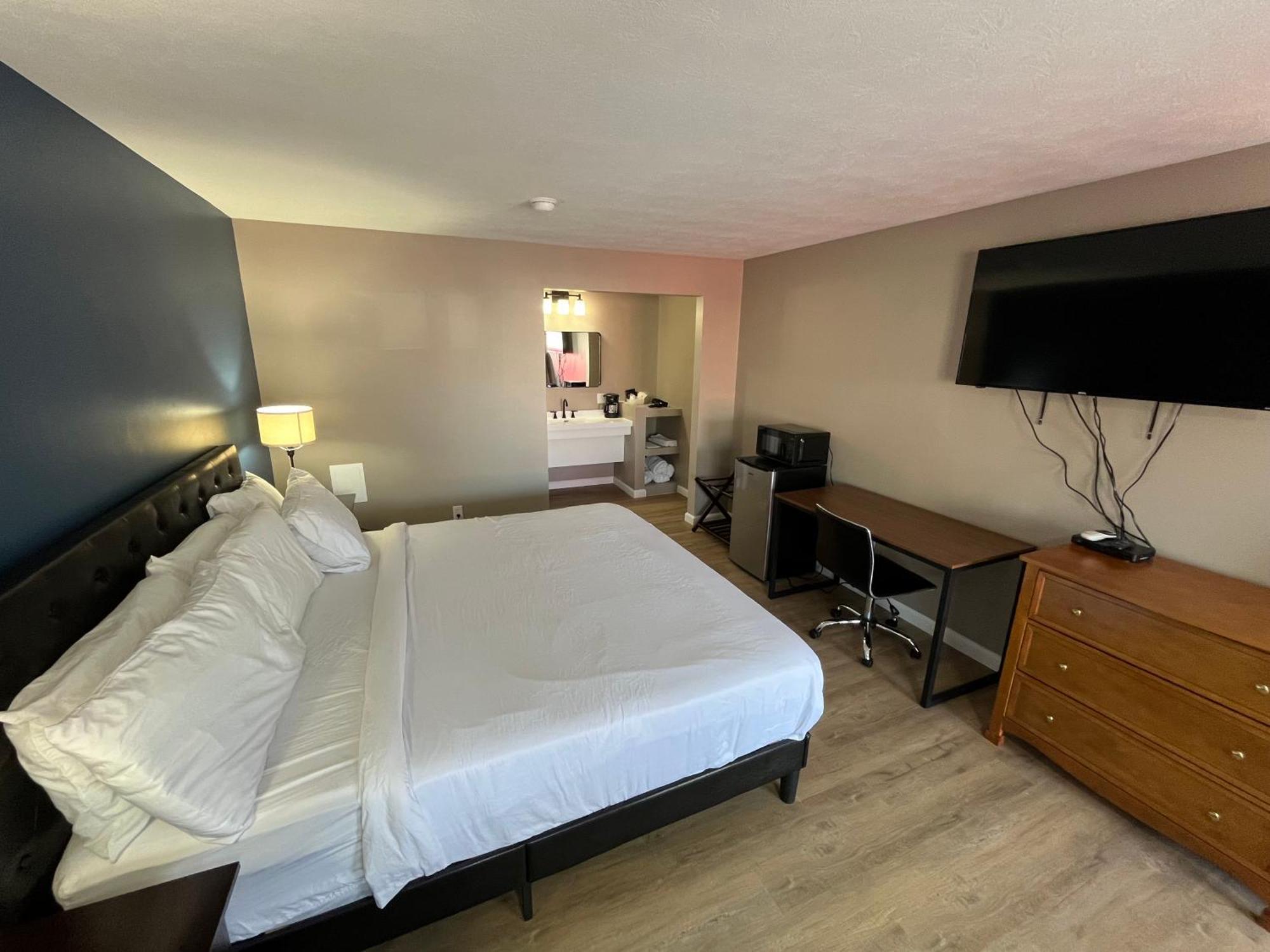 פרנץ' ליק Valley Inn And Suites מראה חיצוני תמונה